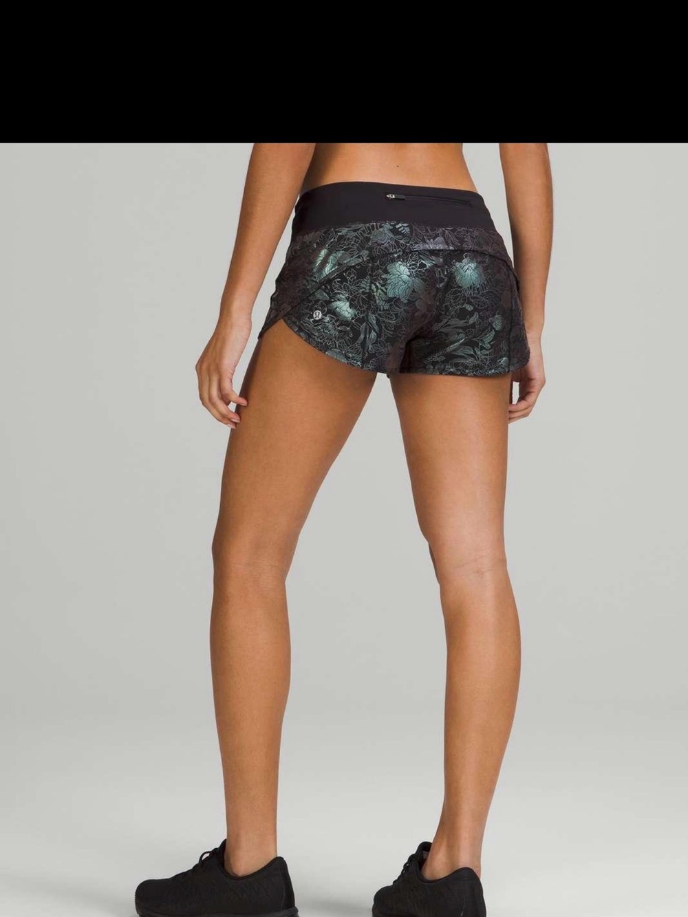 Lululemon Speed Up Shorts 2.5” Iridescent Floral Black Size 8